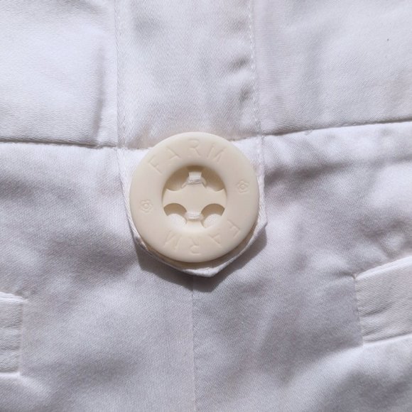 FARM Rio - Vintage White Shorts - Size XS - Picture 3 of 8